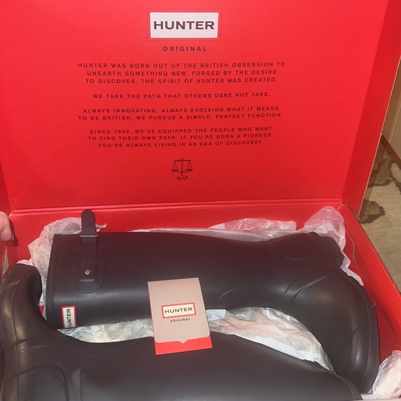 Women’s Original Tall Hunter Rain Boots - Picture 15 of 17
